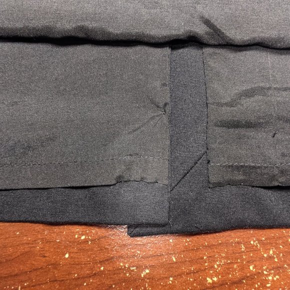 LE CHATEAU Black Pencil Skirt - Picture 4 of 6